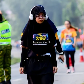 Runner Photo 8140989