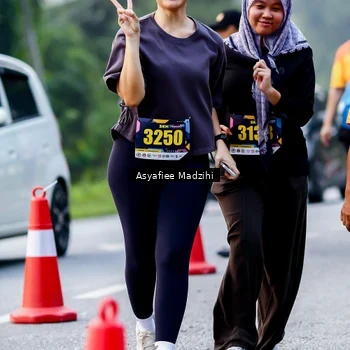 Runner Photo 8141052