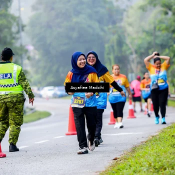 Runner Photo 8141174