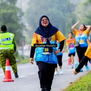 Runner Photo 8141179
