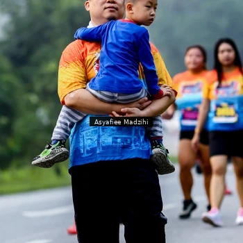 Runner Photo 8141239