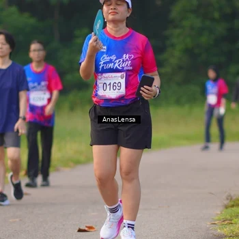 Runner Photo 8141244