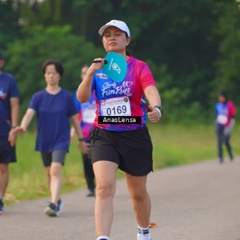 Runner Photo 8141302