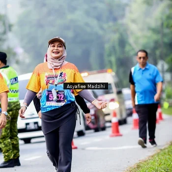 Runner Photo 8141349