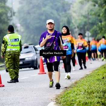 Runner Photo 8141359