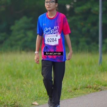 Runner Photo 8141409