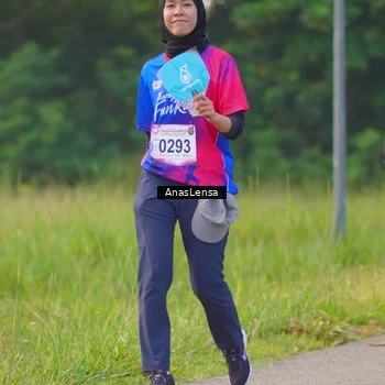 Runner Photo 8141475