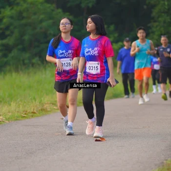 Runner Photo 8141495
