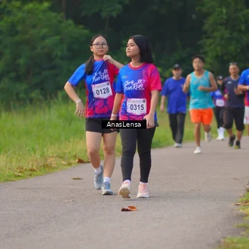 Runner Photo 8141497