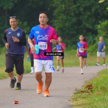 Runner Photo 8141511