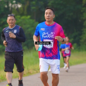 Runner Photo 8141522