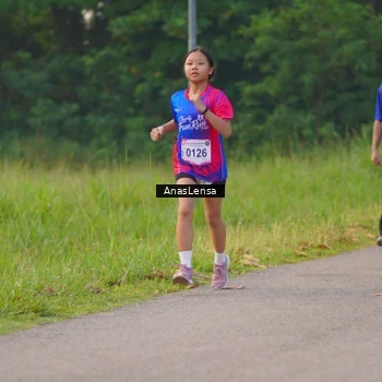 Runner Photo 8141531