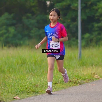 Runner Photo 8141538
