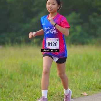 Runner Photo 8141540