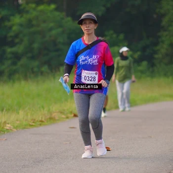 Runner Photo 8141553