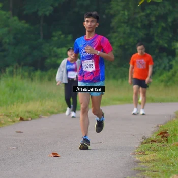 Runner Photo 8141558