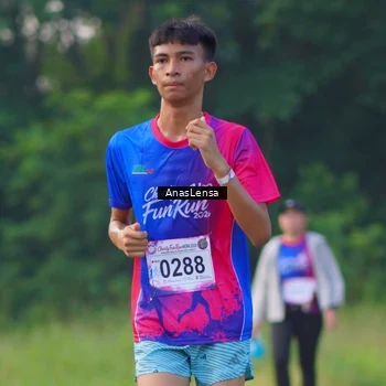 Runner Photo 8141577