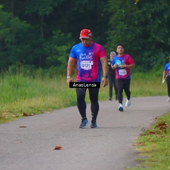 Runner Photo 8141611