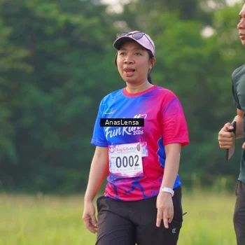 Runner Photo 8141694