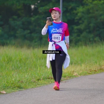 Runner Photo 8141704