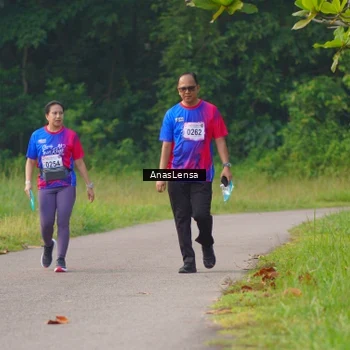 Runner Photo 8141773