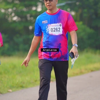 Runner Photo 8141806