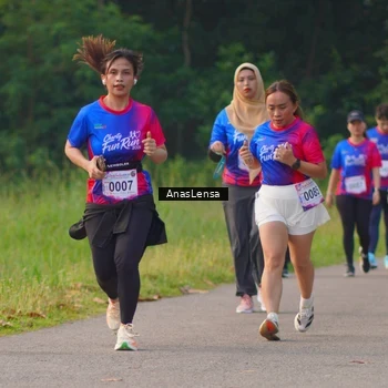Runner Photo 8141822