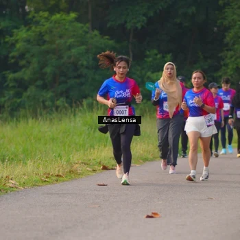Runner Photo 8141827