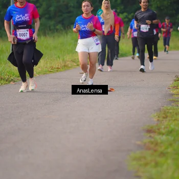 Runner Photo 8141828