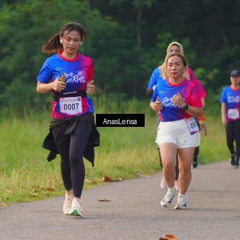 Runner Photo 8141832