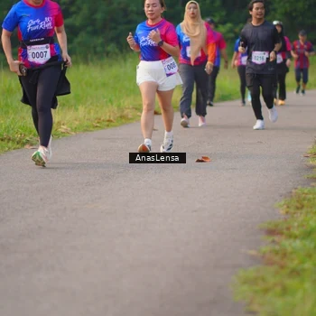 Runner Photo 8141841