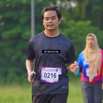 Runner Photo 8141848