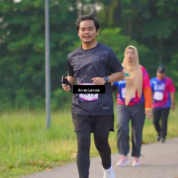 Runner Photo 8141852
