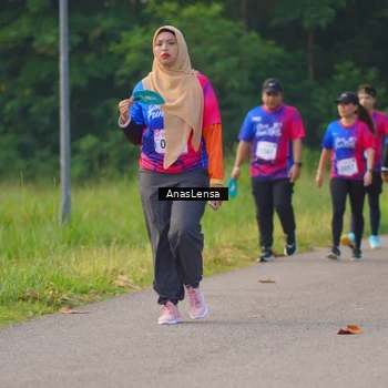 Runner Photo 8141860