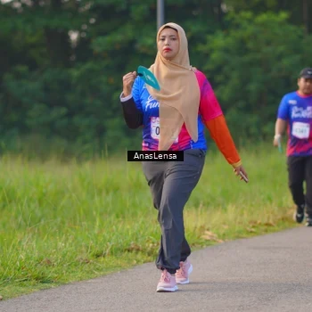 Runner Photo 8141863