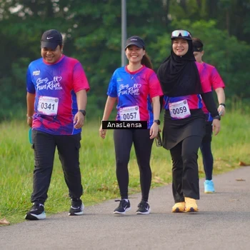 Runner Photo 8141884