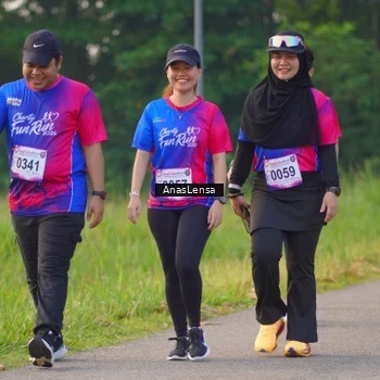 Runner Photo 8141888