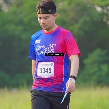 Runner Photo 8141912