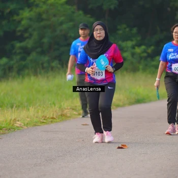 Runner Photo 8141914