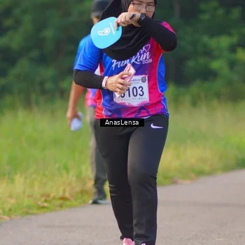 Runner Photo 8141924