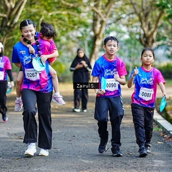 Runner Photo 8142036
