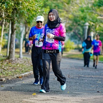 Runner Photo 8142085