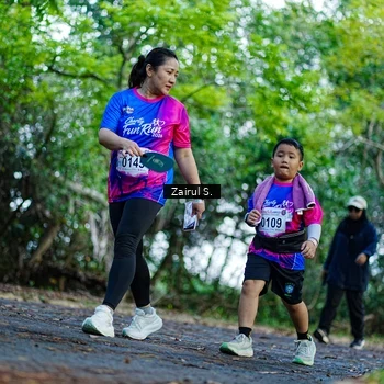 Runner Photo 8142309