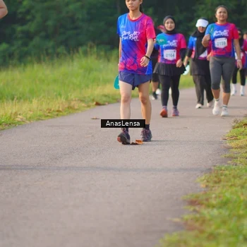 Runner Photo 8142317