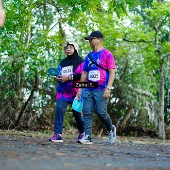 Runner Photo 8142336