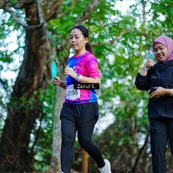 Runner Photo 8142350