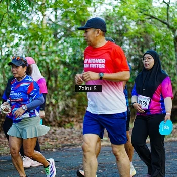 Runner Photo 8142372