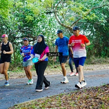 Runner Photo 8142379