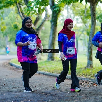 Runner Photo 8142402