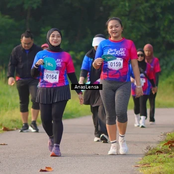 Runner Photo 8142403
